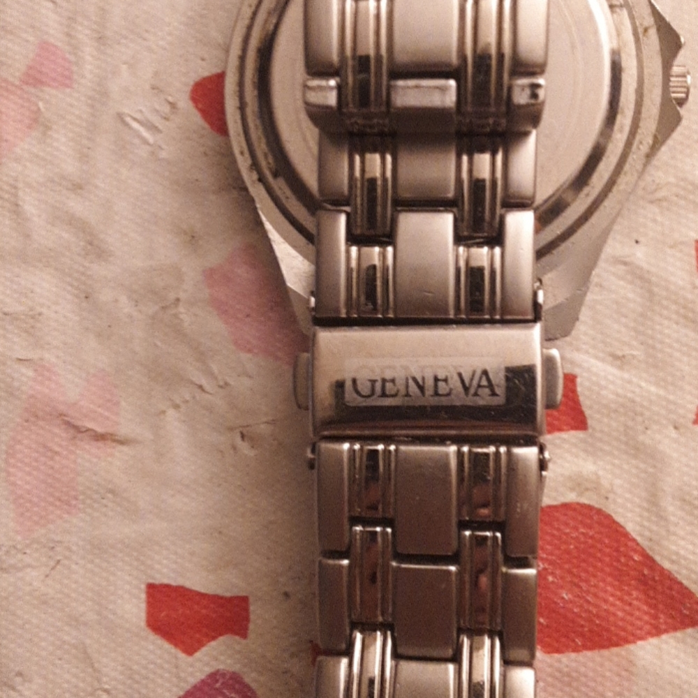 Watch - Picture 2 of 2